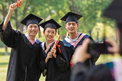 華東師范大學在職研究生 華東師范大學在職研究生