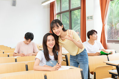 華東師范大學(xué)在職研究生 華東師范大學(xué)在職研究生